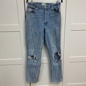 Abercrombie & Fitch Ultra High Rise 90s Straight Jean